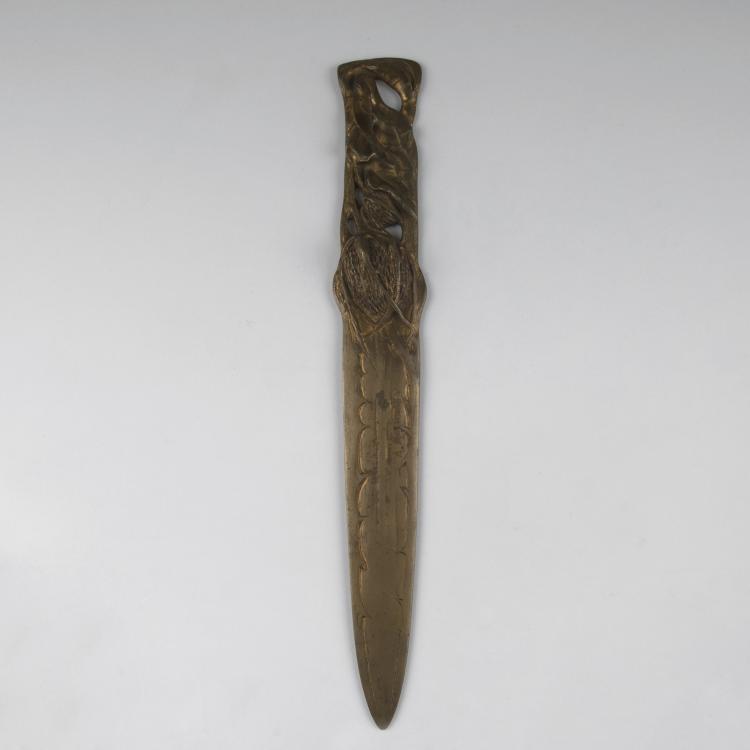 Hauptbild zu Objekt, 'Thistle' letter opener, c1900, Marionnet, Albert, Paris, 129 509
