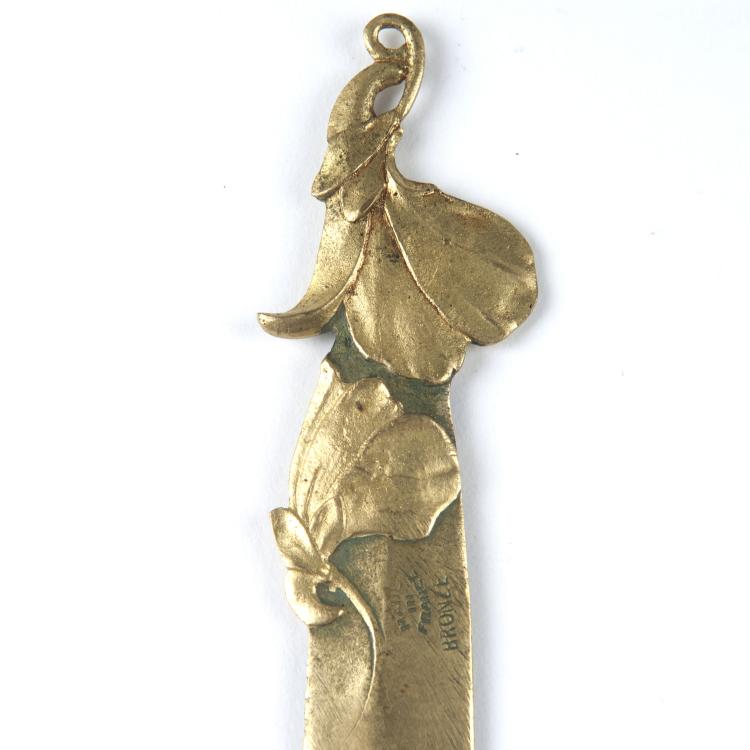 Bild 1 zu Objekt, 'Aquilegia' paper knife, c1910, Frankreich, 129 497