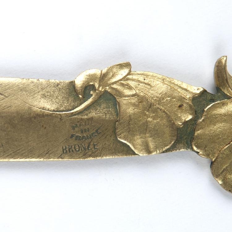 Bild 2 zu Objekt, 'Aquilegia' paper knife, c1910, Frankreich, 129 497