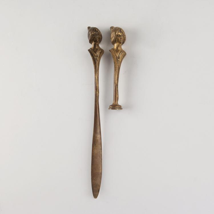 Hauptbild zu Objekt, Paper knife and signet 'Girl', c1900, Taupin d'Auge, 129 514