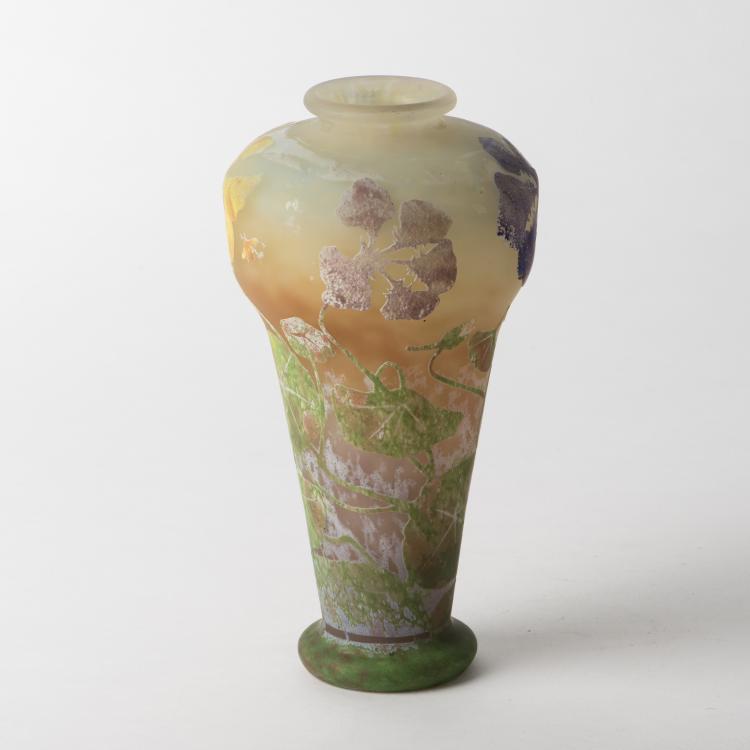 Bild 2 zu Objekt, 'Capucines, mouche' vase, c1910, Daum Fr&egrave;res, Nancy, 136C 66