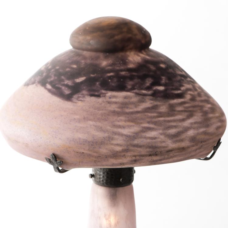 Bild 2 zu Objekt, Table light, c1910, Daum Fr&egrave;res, Nancy, 136C 68