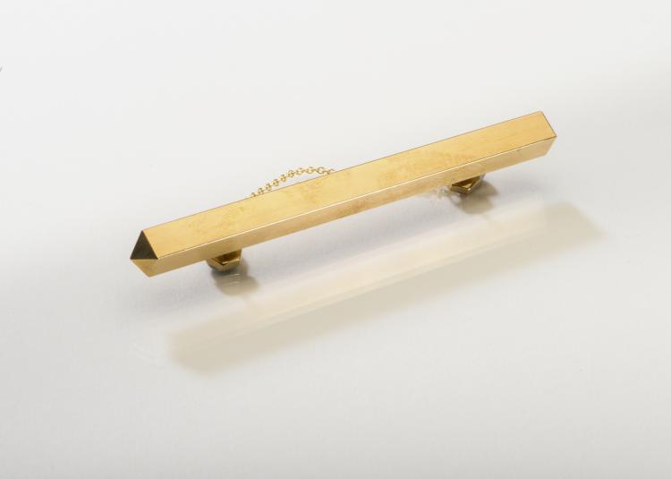 Hauptbild zu Objekt, Balkenbrosche, Friedrich Becker, 136C 33