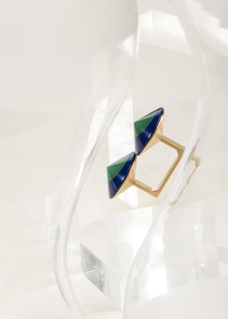 Bild 1 zu Objekt, Kinetic didactyl ring, 1996, Friedrich Becker, 136C 54