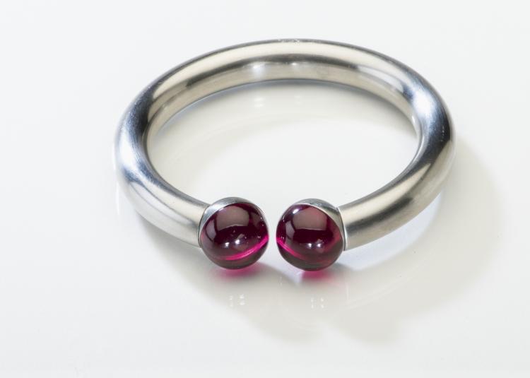 Hauptbild zu Objekt, Armreif, um 1980, Friedrich Becker, 136C 45