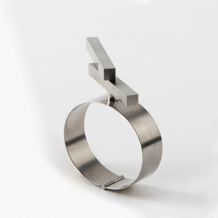 Hauptbild zu Objekt, Kinetischer Armschmuck, 1987, Friedrich Becker, 136C 49