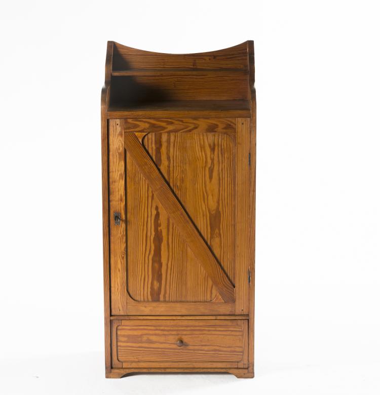 Bild 2 zu Objekt, Cabinet for the sanatorium at Wyk/F&ouml;hr, c1899, August Endell, Dresdner Werkst&auml;tten f&uuml;r Handwerkskunst, Hellerau, 130A 48