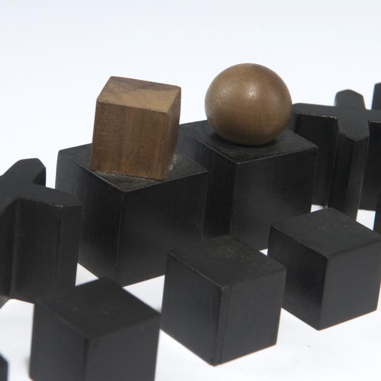 Bild 7 zu Objekt, Bauhaus chess set 'XVI', 1924, Josef Hartwig, Bauhaus Weimar, 130A 66