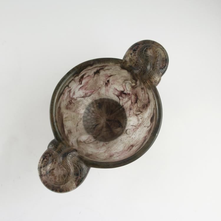 Bild 3 zu Objekt, 'Deux Anses Serpents' bowl, 1925, D&eacute;corchemont, Fran&ccedil;ois, Conches, 129 131