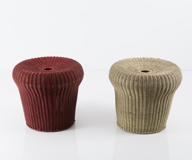 Hauptbild zu Objekt, Zwei Hocker 'E 23' - 'EH 14', 1957, Egon Eiermann, Murmann, Heinrich, Johannisthal, 130A 92