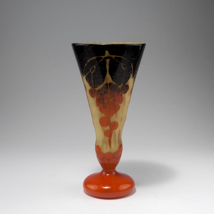 Bild 1 zu Objekt, 'B&eacute;gonias' goblet, 1922-25, Schneider, Epinay-sur-Seine, 129 275