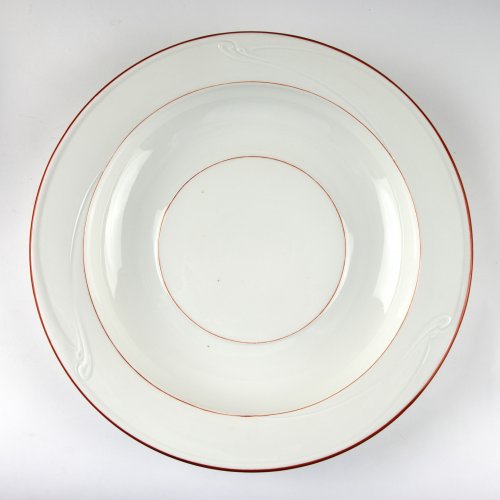 'Whiplash' serving platter, 1903/04