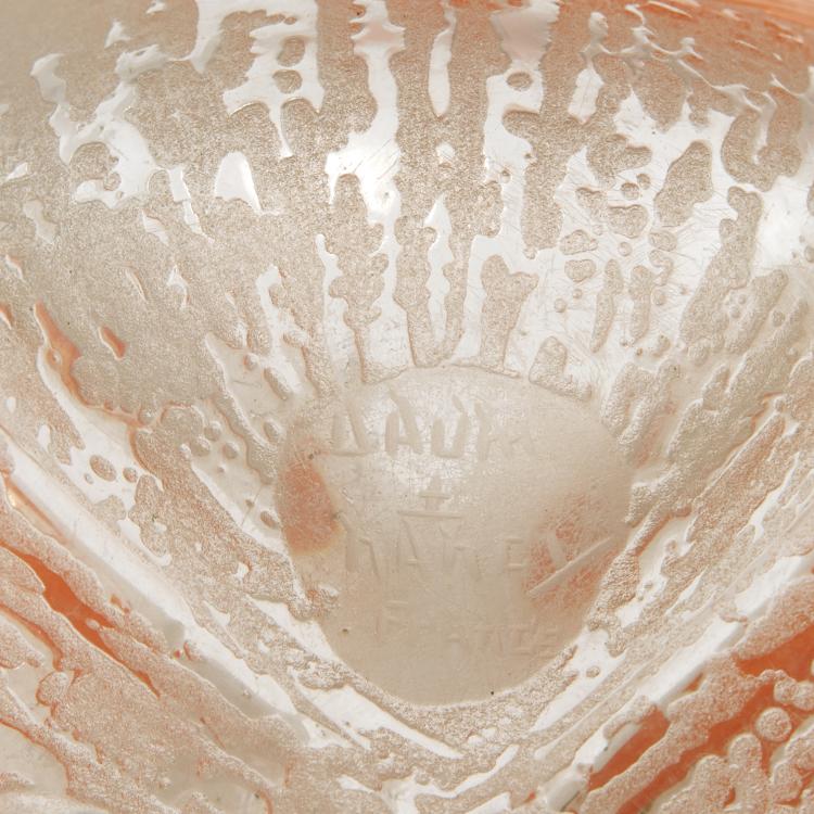 Bild 3 zu Objekt, 'Tulipes' vase, 1920-25, Daum Fr&egrave;res, Nancy, 129 117