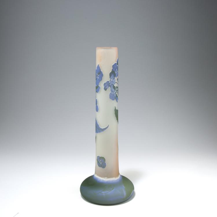 Bild 1 zu Objekt, Tall 'Hortensias' vase, 1902-03, Gall&eacute;, Emile, Nancy, 129 160