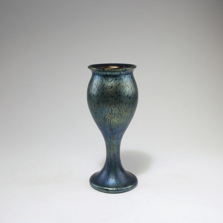 Hauptbild zu Objekt, 'Papillon' vase, 1899, L&ouml;tz Wwe., Klosterm&uuml;hle, 129 330