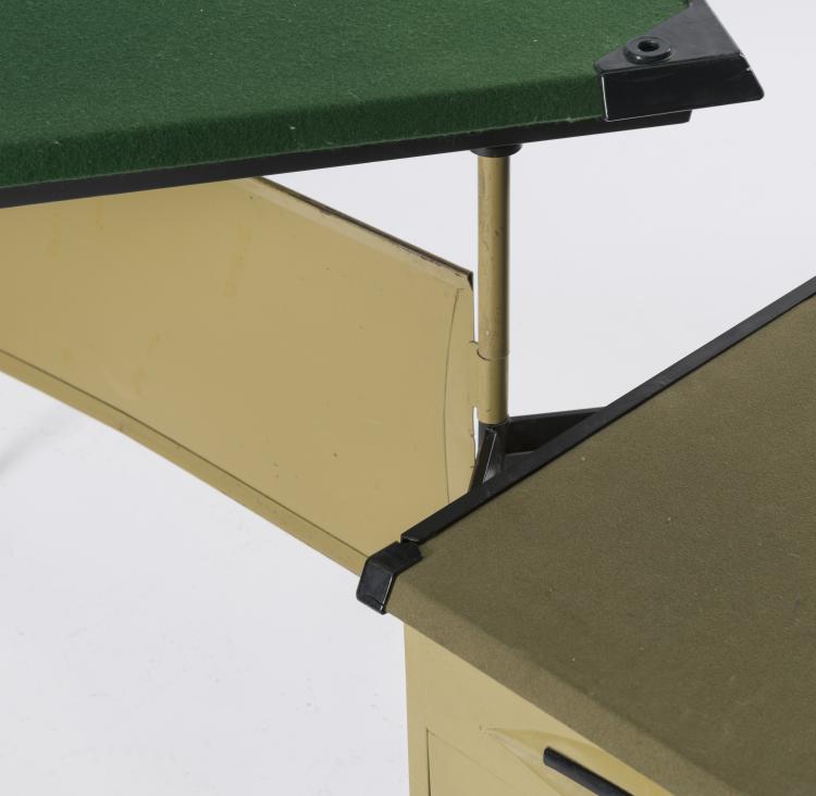 Bild 3 zu Objekt, Schreibtisch 'Spazio' mit Rollcontainer, 1959, Studio B.B.P.R., Olivetti, Ivrea, 131A 62