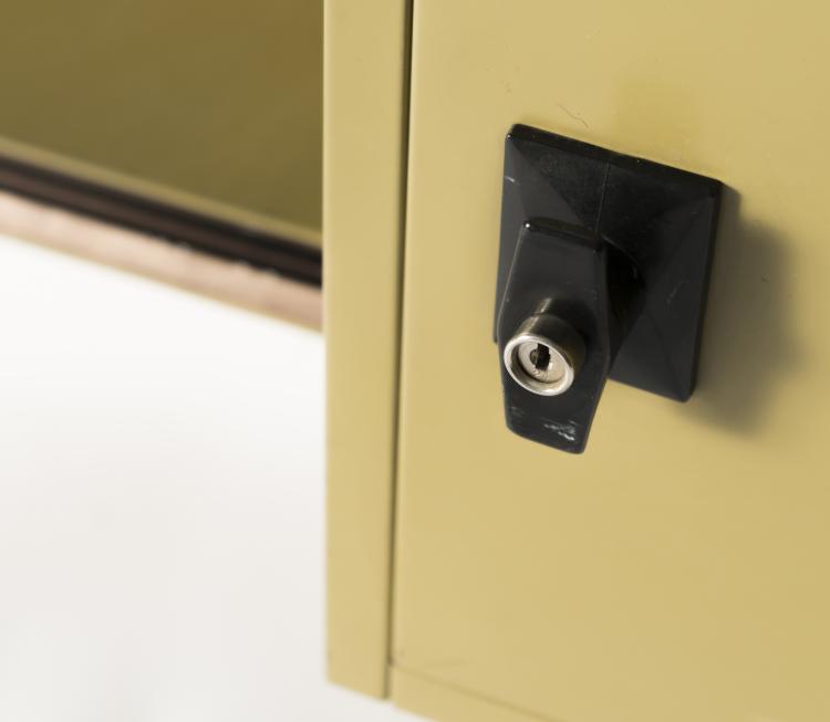 Bild 3 zu Objekt, 'Spazio' sideboard, 1959 , Studio B.B.P.R., Olivetti, Ivrea, 131A 61