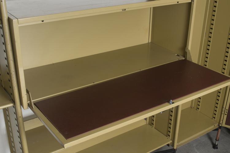 Bild 4 zu Objekt, Regalsystem mit zwei Schr&auml;nken 'Spazio', 1959, Studio B.B.P.R., Olivetti, Ivrea, 131A 60
