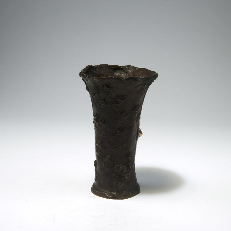 Bild 2 zu Objekt, 'La Tentatin du Faune' vase, 1896, Louchet, Paris, 129 548