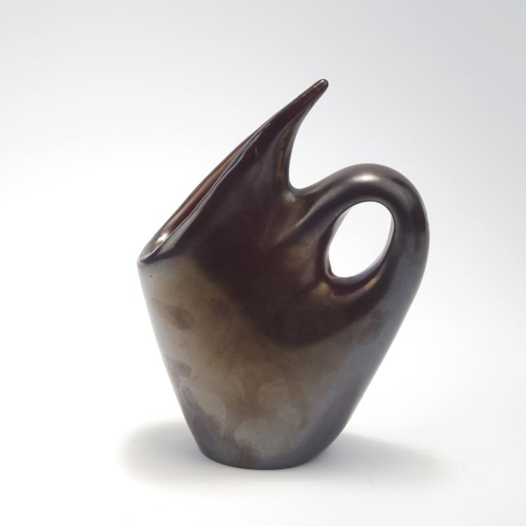 Bild 1 zu Objekt, 'Anse volante' vase, c1950, Giorgio Ferro, A.Ve.M., Murano, 131C 685
