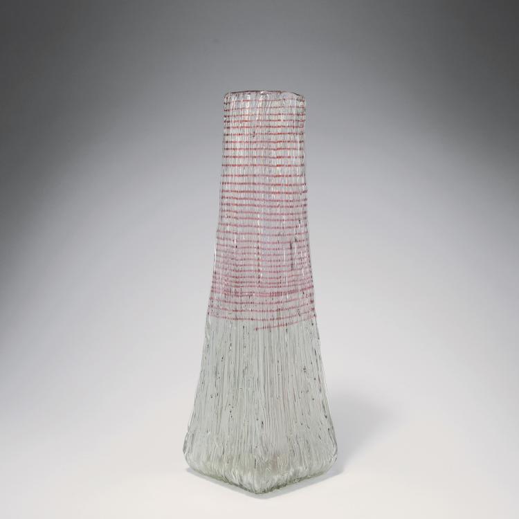 Hauptbild zu Objekt, Tall 'Blitzglas' vase, 1905, L&ouml;tz Wwe., Klosterm&uuml;hle, 129 349