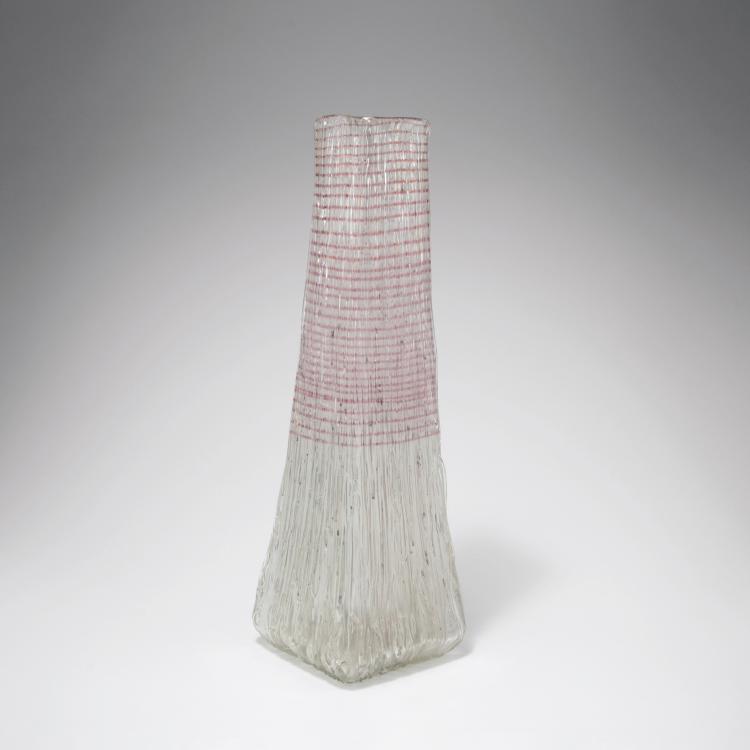 Bild 1 zu Objekt, Tall 'Blitzglas' vase, 1905, L&ouml;tz Wwe., Klosterm&uuml;hle, 129 349