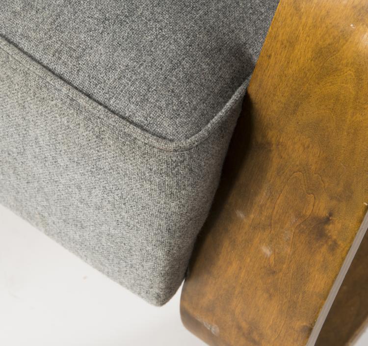 Bild 5 zu Objekt, Two 'Tank' - '38' easy chairs, 1935/36, Alvar Aalto, Huonekalu-ja Rakennusty&ouml;tehdas Oy, Turku, 130A 167