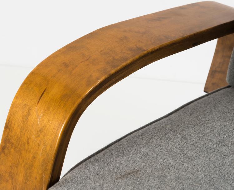 Bild 6 zu Objekt, Two 'Tank' - '38' easy chairs, 1935/36, Alvar Aalto, Huonekalu-ja Rakennusty&ouml;tehdas Oy, Turku, 130A 167