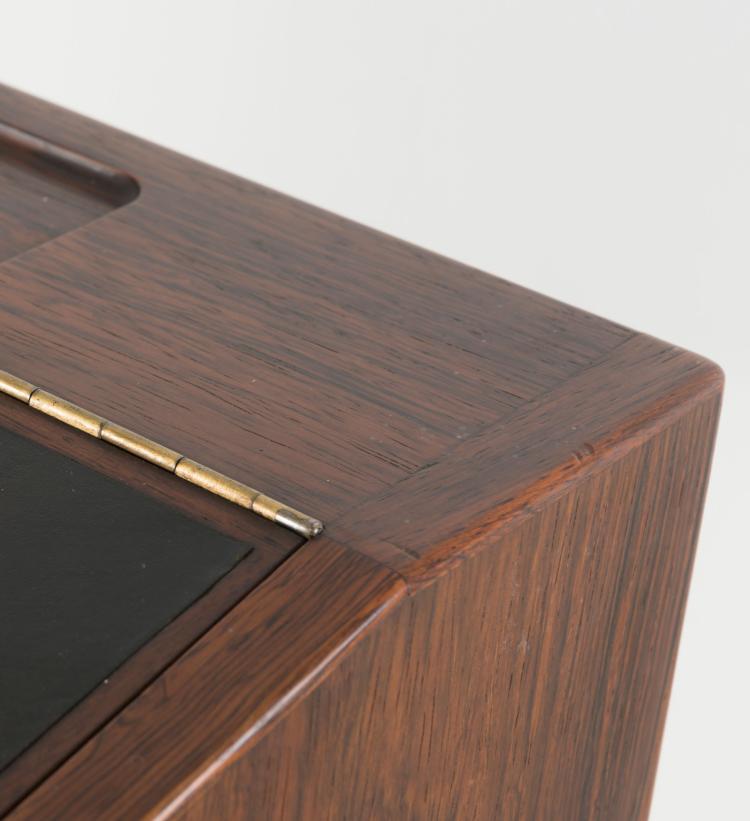 Bild 1 zu Objekt, Standing desk, c1954, Svend Langkilde, Ilums Bolighus, Kopenhagen, 130A 155