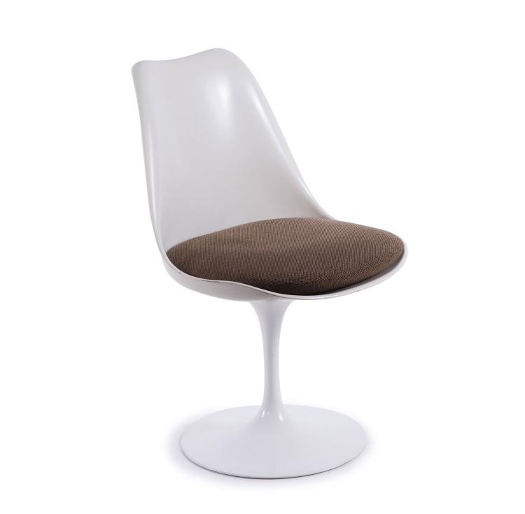 Hauptbild zu Objekt, 'Tulip' - '151' chair, 1956, Eero Saarinen, Knoll International, New York, 131B 432