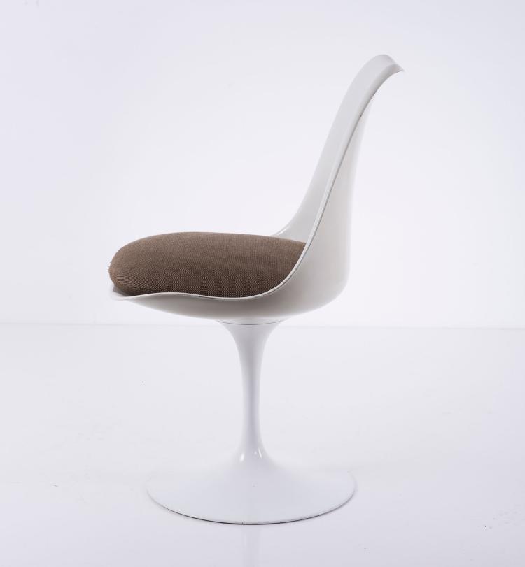 Bild 1 zu Objekt, 'Tulip' - '151' chair, 1956, Eero Saarinen, Knoll International, New York, 131B 432
