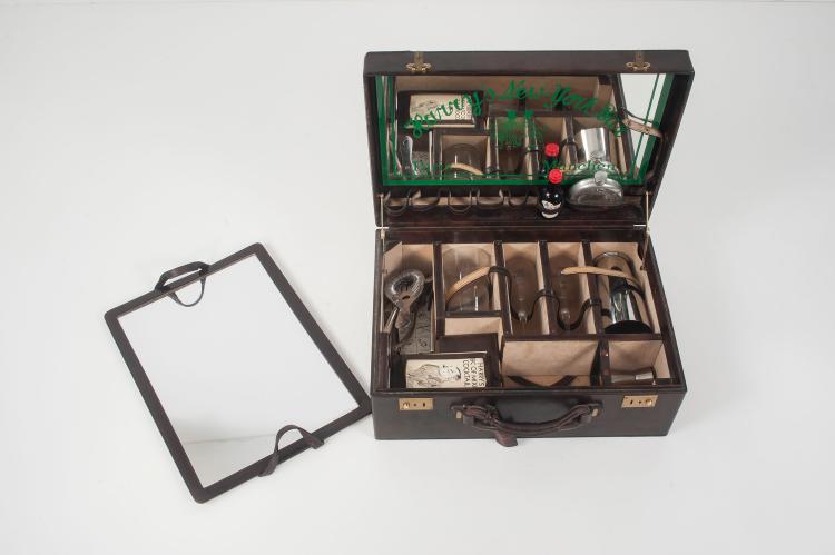 Bild 1 zu Objekt, Liquor case, 1970s, Harry's New York Bar, Paris, 131B 404