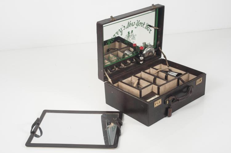 Bild 3 zu Objekt, Liquor case, 1970s, Harry's New York Bar, Paris, 131B 404