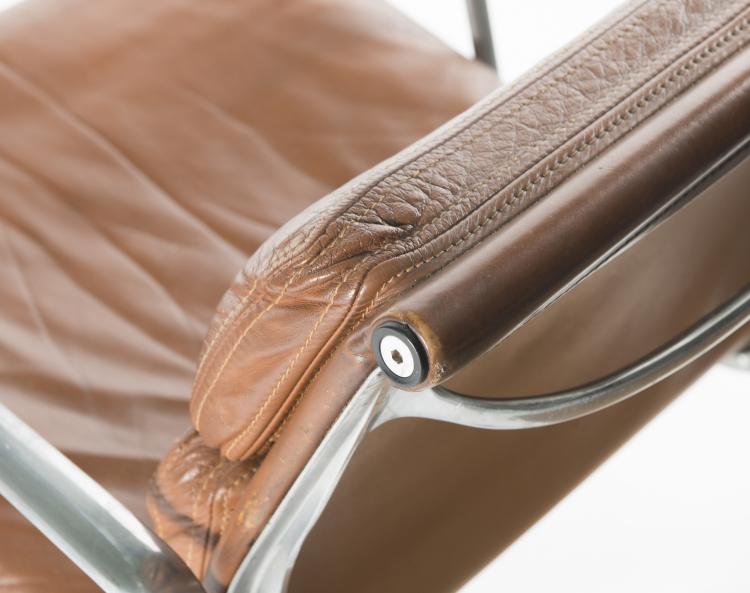 Bild 2 zu Objekt, Armlehnsessel 'Soft pad', 1969, ICF, Cadsana, 131B 524