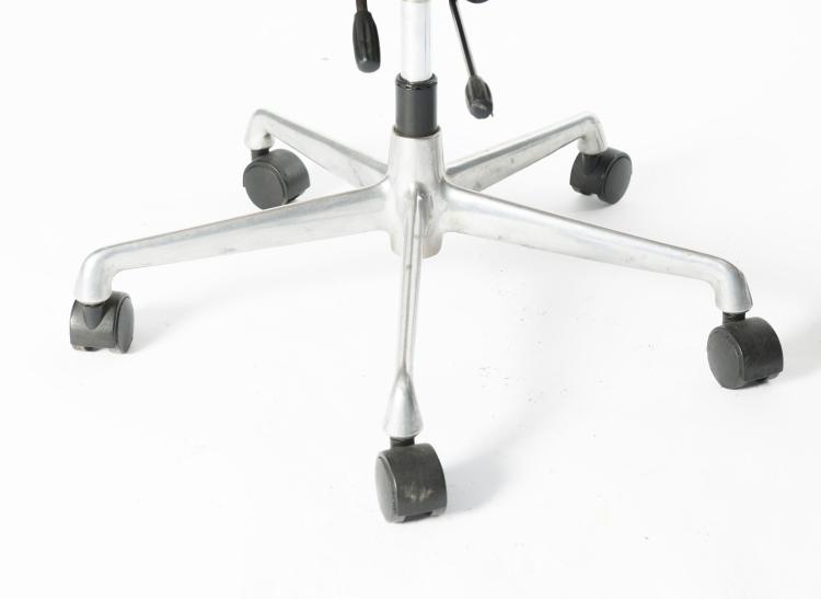 Bild 7 zu Objekt, Two 'Soft pad' armchairs, 1969, ICF, Cadsana, 131B 525