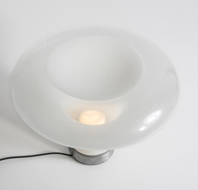 Bild 3 zu Objekt, 'Lesbo' table light, 1967, Angelo Mangiarotti, Artemide, Mailand, 131A 126