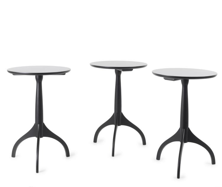 Hauptbild zu Objekt, Three 'Shaker' end tables, 1980s, Mailand De Padova, De Padova, Mailand, 131A 235