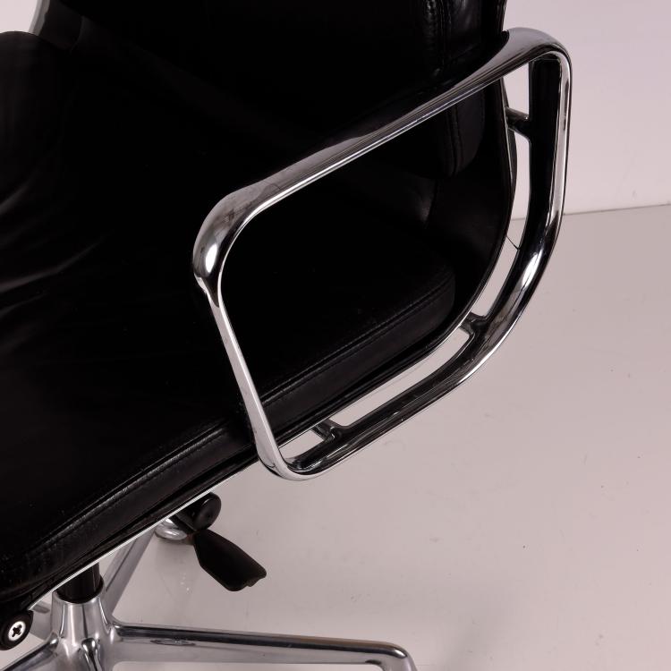 Bild 3 zu Objekt, 'Soft pad' armchair, 1969, Vitra, Weil am Rhein, 131B 527