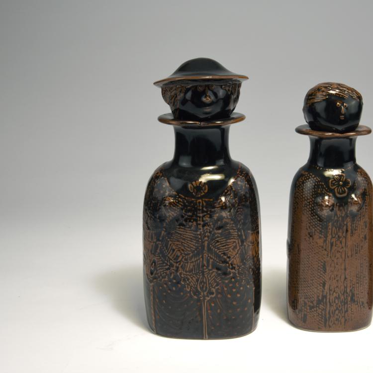 Bild 3 zu Objekt, Three bottles 'Family', 1950s, Stig Lindberg, Gustavsberg Fabriksinteressenter AB, 131B 317