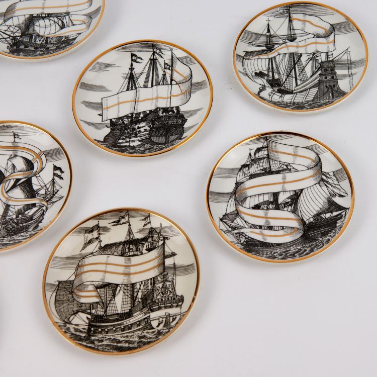 Bild 1 zu Objekt, Eight small 'Velieri' plates, 1960s, Piero Fornasetti, Fornasetti, Mailand, 131A 204