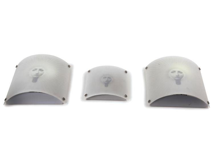 Hauptbild zu Objekt, Three 'Tema e Variazioni' brackets, 1996, Barnaba Fornasetti, Antonangeli Illuminazione, Paderno Dugnano/ Mailand, 131A 217