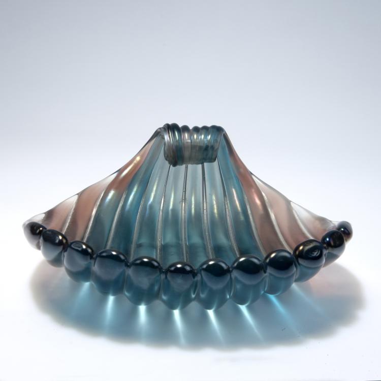 Bild 1 zu Objekt, 'Conchiglia iridata' bowl, c1945, Carlo Scarpa, Venini & C., Murano, 131C 613