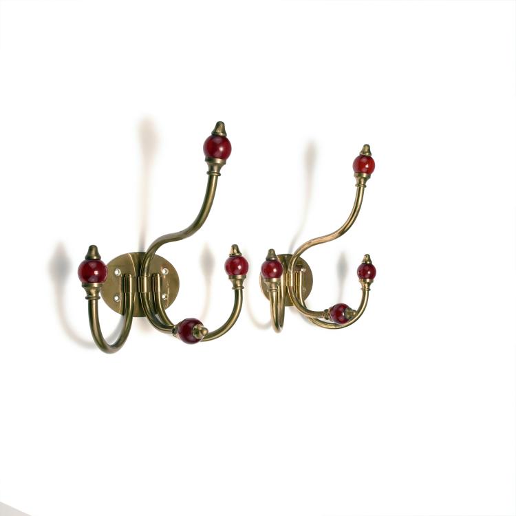 Hauptbild zu Objekt, Two coat hangers, c1955, Luigi Caccia Dominioni, Azucena, Mailand, 131A 84