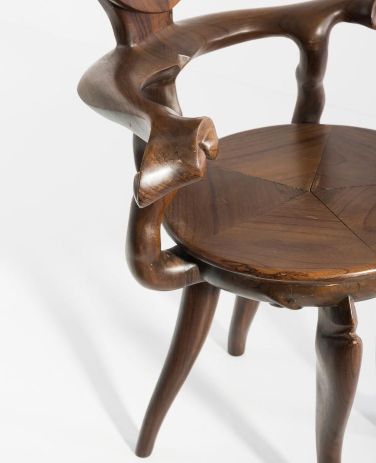 Bild 1 zu Objekt, 'Calvet' armchair, 1900, Antoni Gaud&iacute;, BD, Barcelona, 133B 178