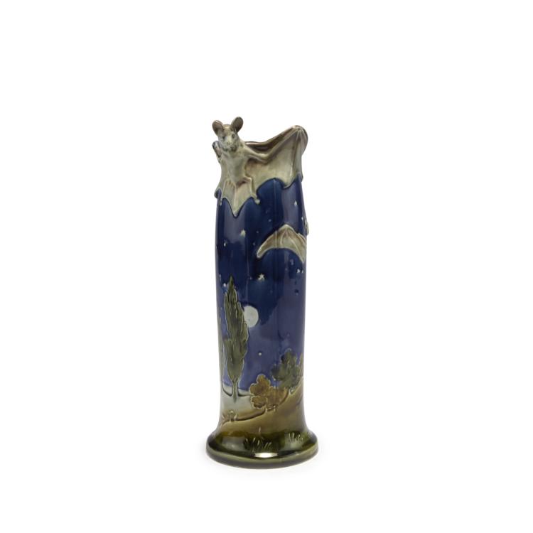 Hauptbild zu Objekt, Vase 'Fledermaus', um 1900, Mintons China Works, Stoke-on-Trent (zugeschrieben), 132B 787