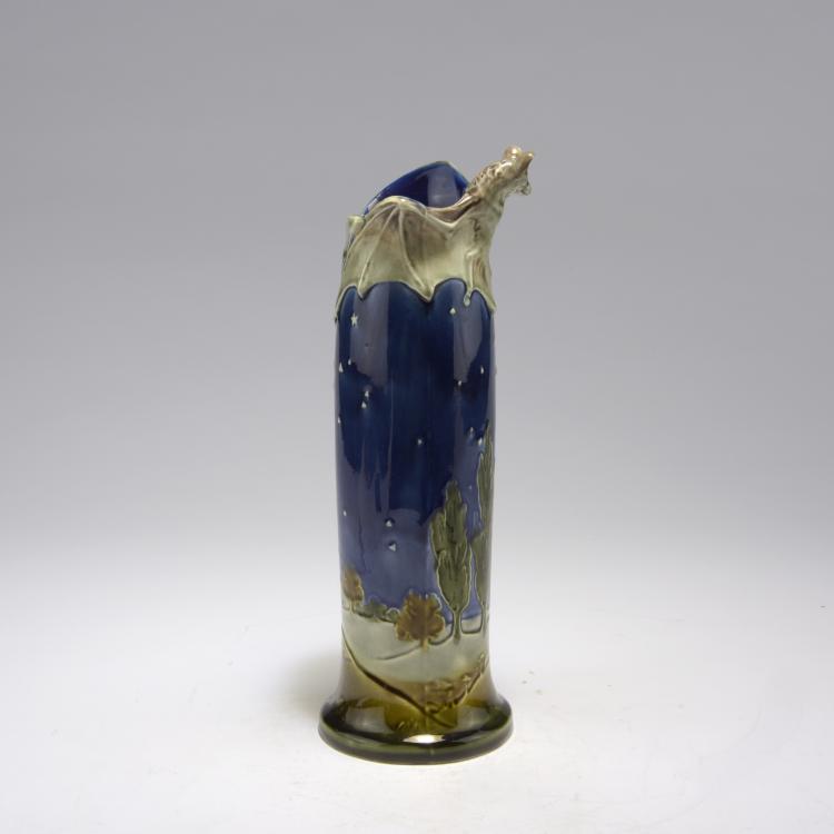 Bild 2 zu Objekt, Vase 'Fledermaus', um 1900, Mintons China Works, Stoke-on-Trent (zugeschrieben), 132B 787