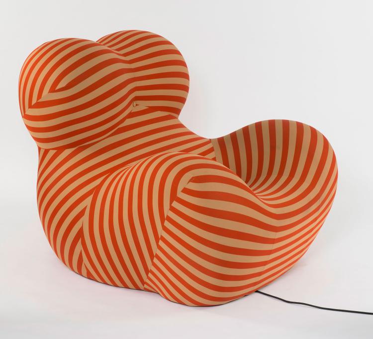 Bild 4 zu Objekt, 'Donna' - 'UP 5' easy chair and 'UP 6' ottoman, 1969, Gaetano Pesce, B&B Italia, Novedrate, Como, 131A 137