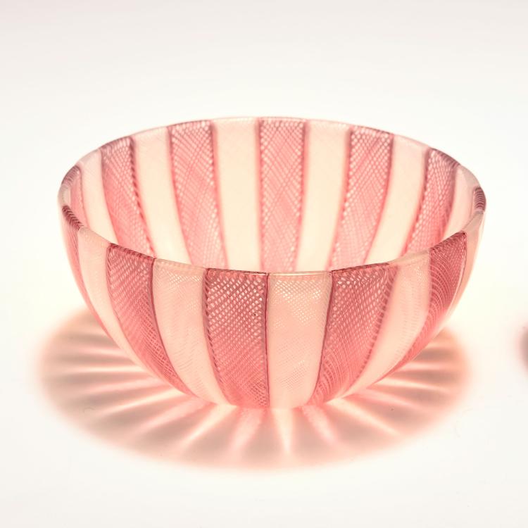 Bild 1 zu Objekt, Two 'Zanfirico' bowls, c1951, Paolo Venini, Venini & C., Murano, 131C 629