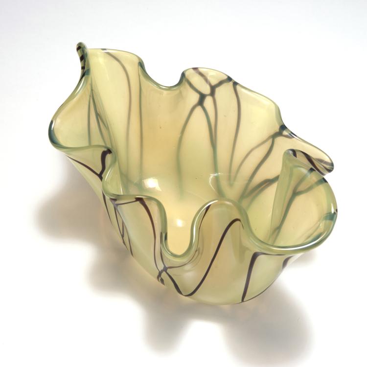 Bild 2 zu Objekt, 'Fazzoletto' vase, c1949, Fulvio Bianconi, Venini & C., Murano, 131C 621