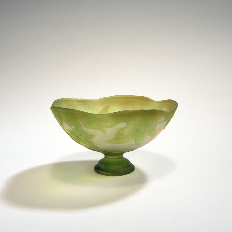 Bild 1 zu Objekt, 'Erable' footed bowl, 1902-03, Gall&eacute;, Emile, Nancy, 132B 341